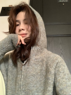 冬上新韩标简约日常休闲通勤连帽杂色保暖毛衣