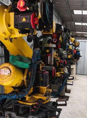 议价2000ib210f点器人，所见即所得，点焊焊+外部轴