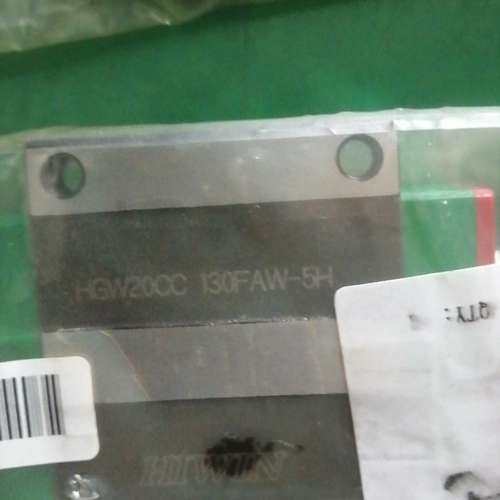 议价全新上银滑块HGW20CC，型号130FAW-5H，有4个。