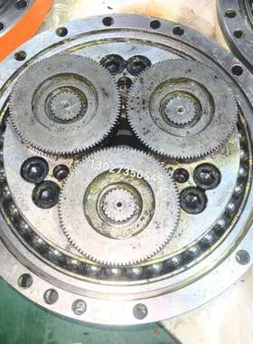 ABB机器人齿轮箱3HAC044361-001原装拆机实物拍