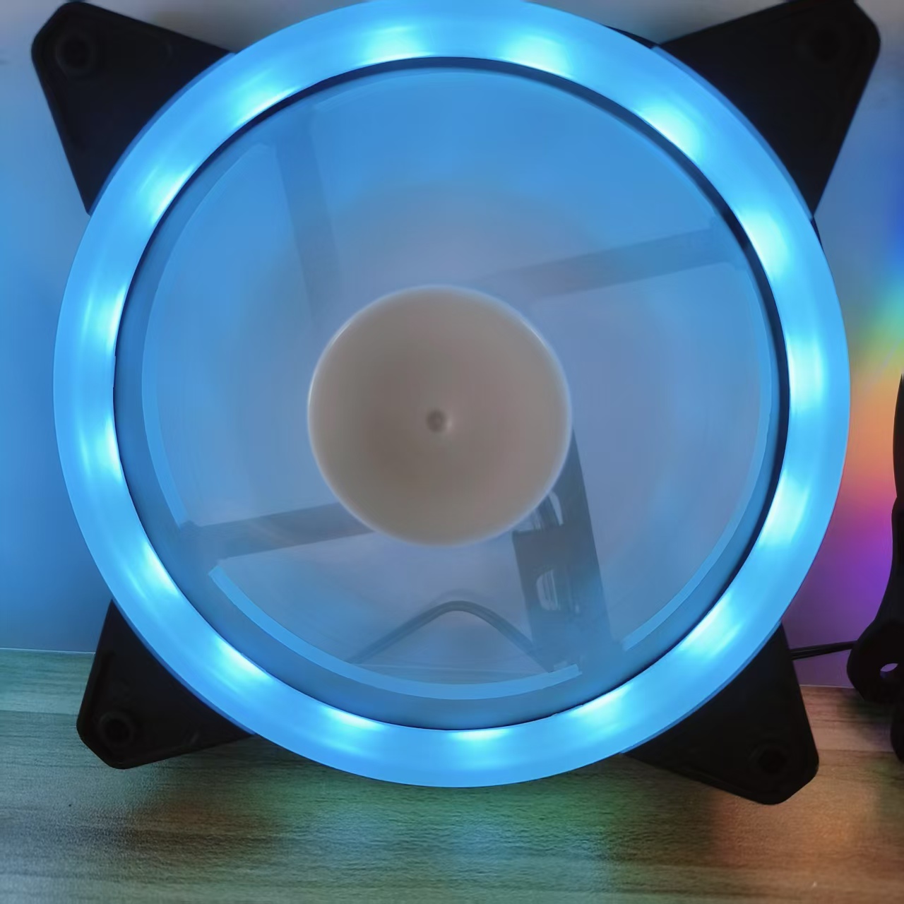 双光圈电脑炫彩RGB12CM冰蓝台式