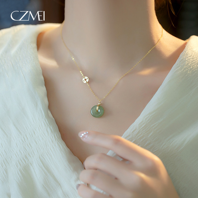 925银和田玉项链女夏平安扣锁骨链轻奢小众高级感吊坠2023年新款