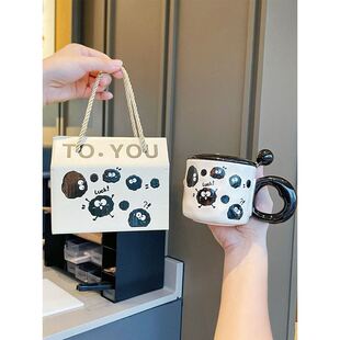 生日圣诞节礼物送老师新款女生水杯可爱陶瓷马克杯带盖实用杯子男