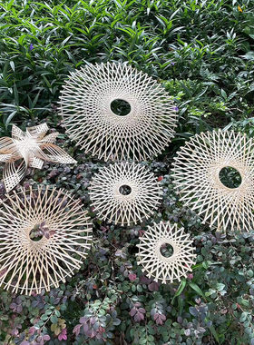 圆形竹编留影区背景墙壁画