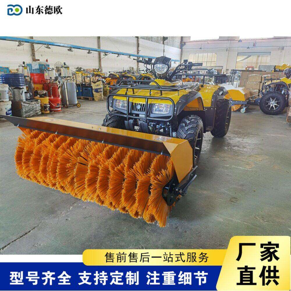汽油全地形四轮扫雪车带挡风棚小型除雪机东北新疆推雪铲扫雪刷