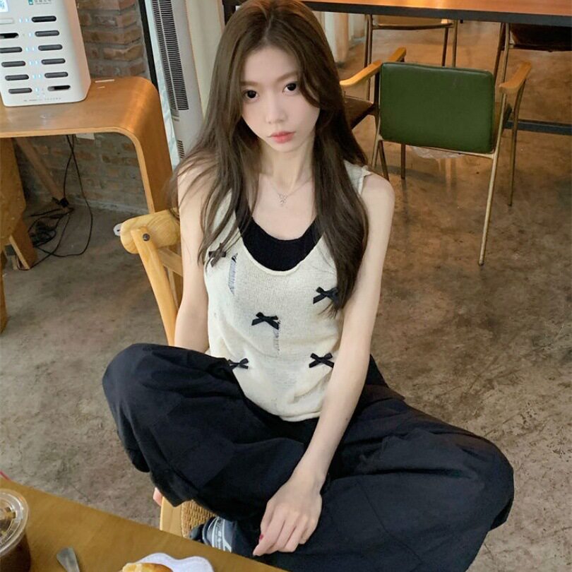 夏季辣妹女装蝴蝶结撞色背心小众慵懒破洞修身卷边针织针织衫上衣