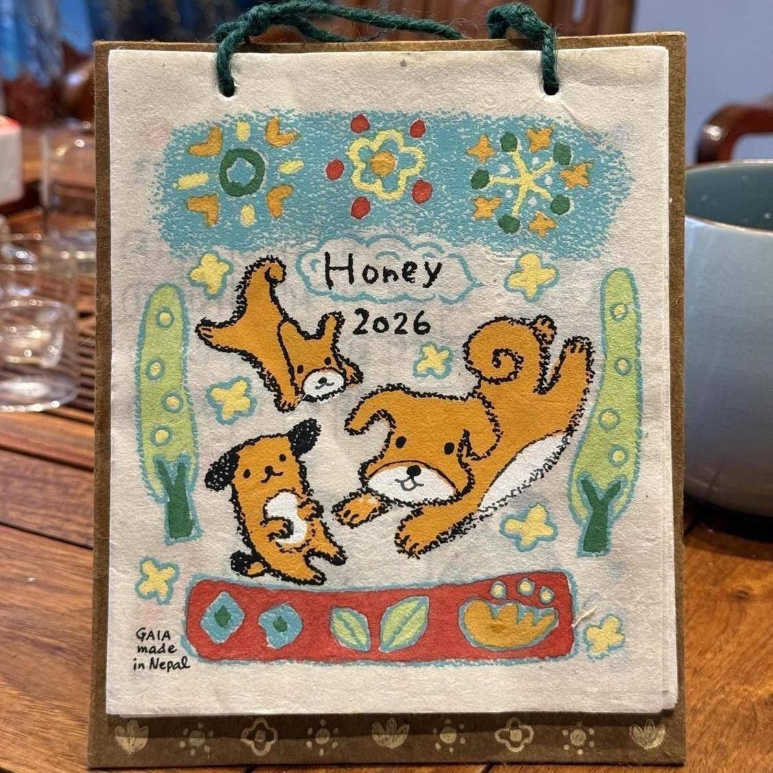 2026新款尼泊尔日历挂历年历ins高颜值小狗涂鸦插画台历挂件装