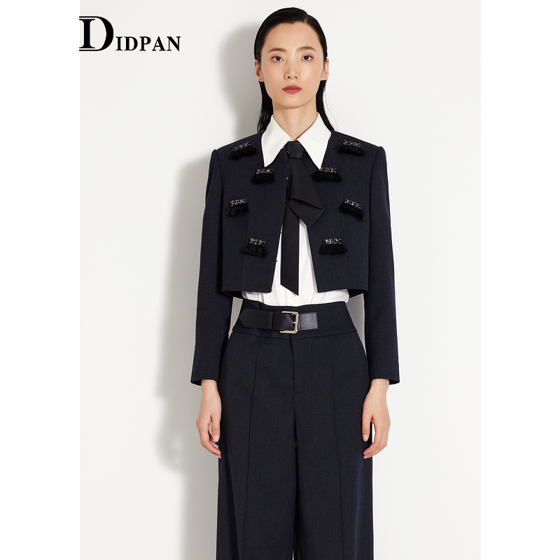 IDPAN通勤设计感修身显瘦短外套