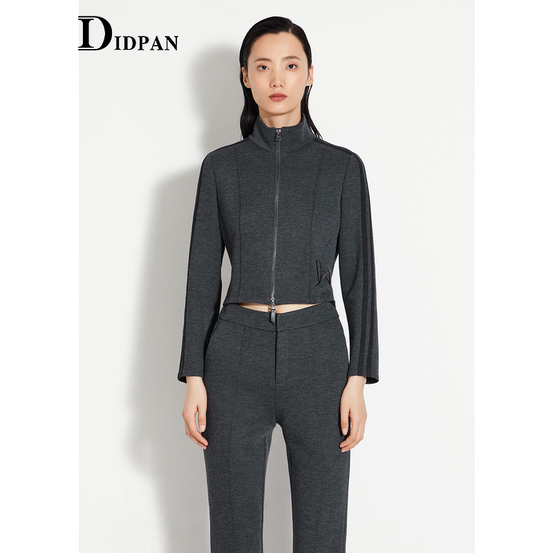 IDPAN针织长袖外套冬季新款时尚百搭收腰显瘦高领羊毛上衣女