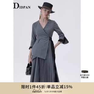 IDPAN女装 灰色长裙女V型领不对称排褶中长袖 新款 时尚 连衣裙