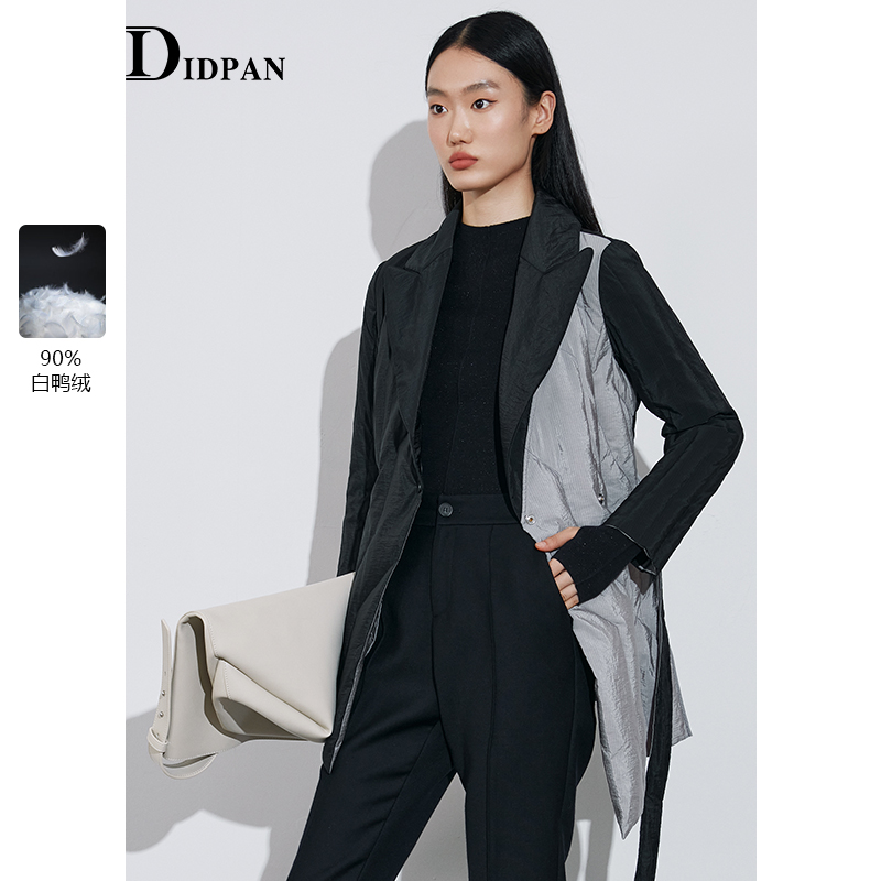 拼色短羽绒服IDPAN设计感