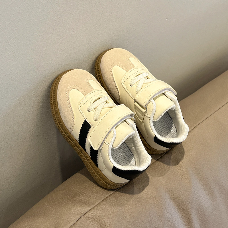 儿童靴子2025春秋新款女童运动鞋男童德训板鞋春款透气小白鞋单鞋