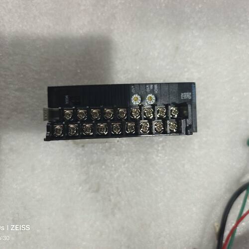 龙模块 型号:CJ1W-AD081-V1