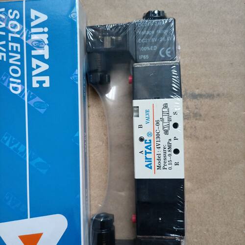 电磁阀4V130C06B DC 24V 全