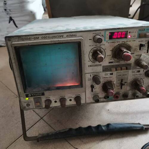 【】COS5041-DM 40MHZ示波器 成色如图所示