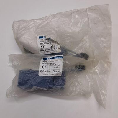 XCKN2145P20C AC15 240V 3A SCHN