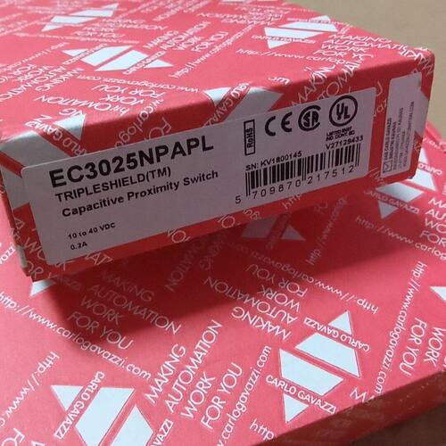 瑞士佳乐CARLO EC3025NPAPL接近开关、实物拍摄