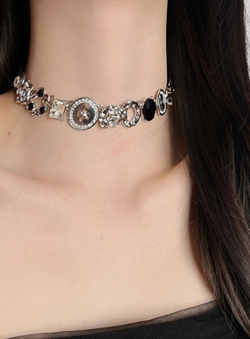 复古小众设计高级感精致锁骨链轻奢颈链潮y2k甜酷风白色纽扣项链