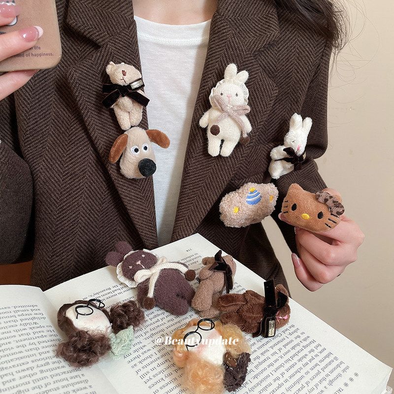 秋冬新款植绒小熊小猫胸针卡通