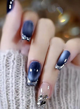 秋冬新款蓝色百搭显白手工制作成品假指甲高级感气质可拆卸穿戴甲