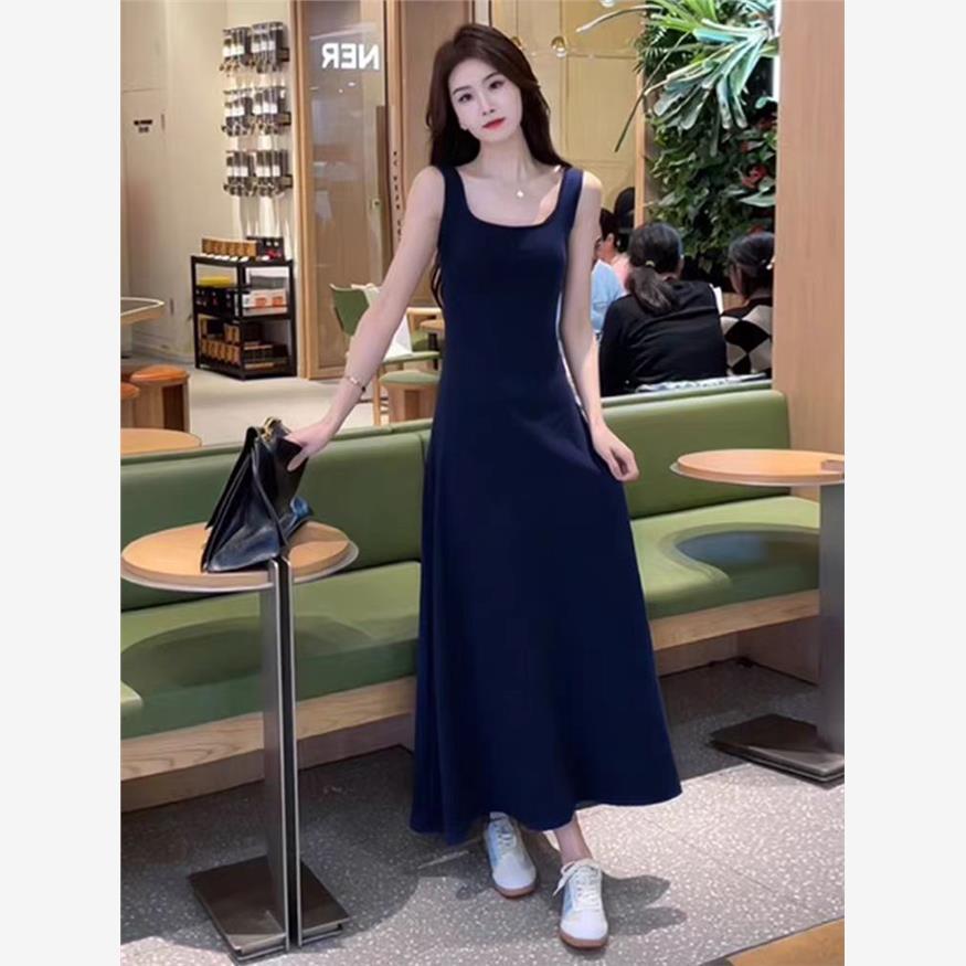 蓝色无袖背心吊带连衣裙子女夏季2025年新款海边度假高级气质长裙