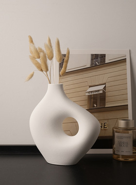 侘寂风白色陶瓷花瓶创意插花花器家居客厅玄关酒柜装饰品桌面摆件