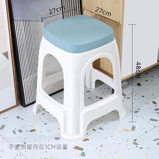 加厚塑料凳子熟胶家用朔料高凳板凳方凳特厚餐桌椅子成人加高登