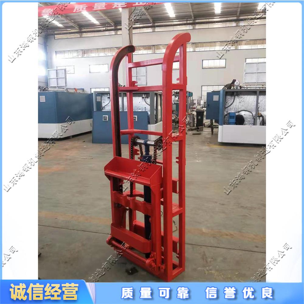 垃圾桶垂直提升机 垃圾站自动升降倒料设备 可移动倾倒式上料架