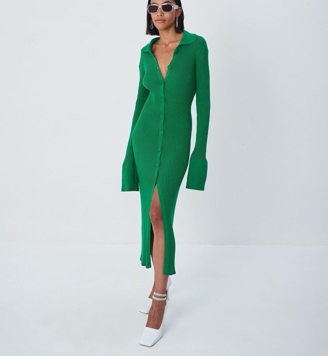 欧美女秋时尚长袖V领长款纽扣毛衣连衣裙V-neck sweater dress