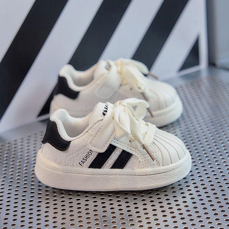 宝宝鞋子春秋新款婴幼儿软底学步鞋防滑男女童休闲板鞋儿童运动鞋