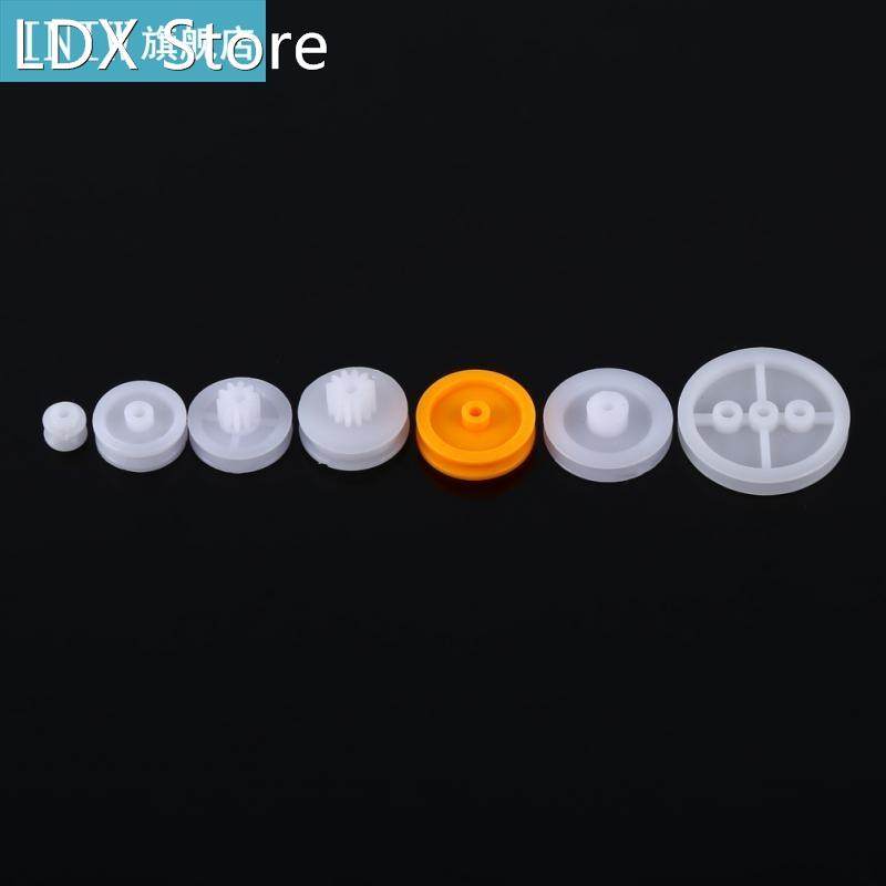 7pcs/lot plastic pulley kits set for belt assembly toy cars
