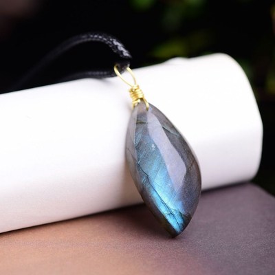 Natural irregular crystal stone Labradorite pendant Moonston
