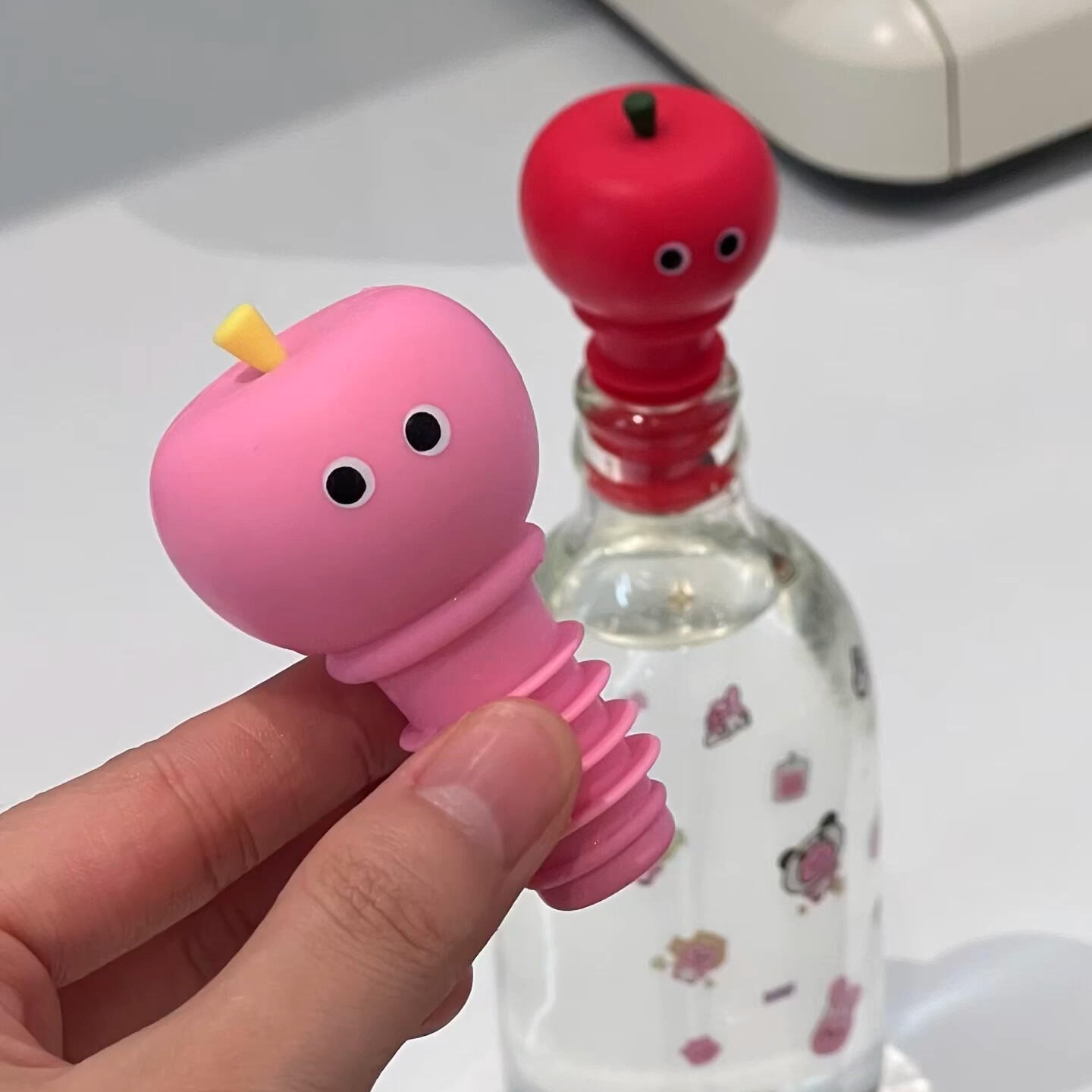 diy葡萄酒瓶塞苏打水饮料瓶盖可重复使用创意可爱实心硅胶瓶塞