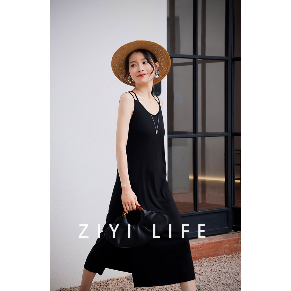 ZIYILIFE性感设计美背小黑裙