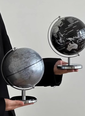 全英文地球仪小号桌面摆件解压