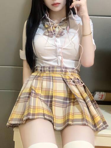学院风衬衫百褶裙套装收腰