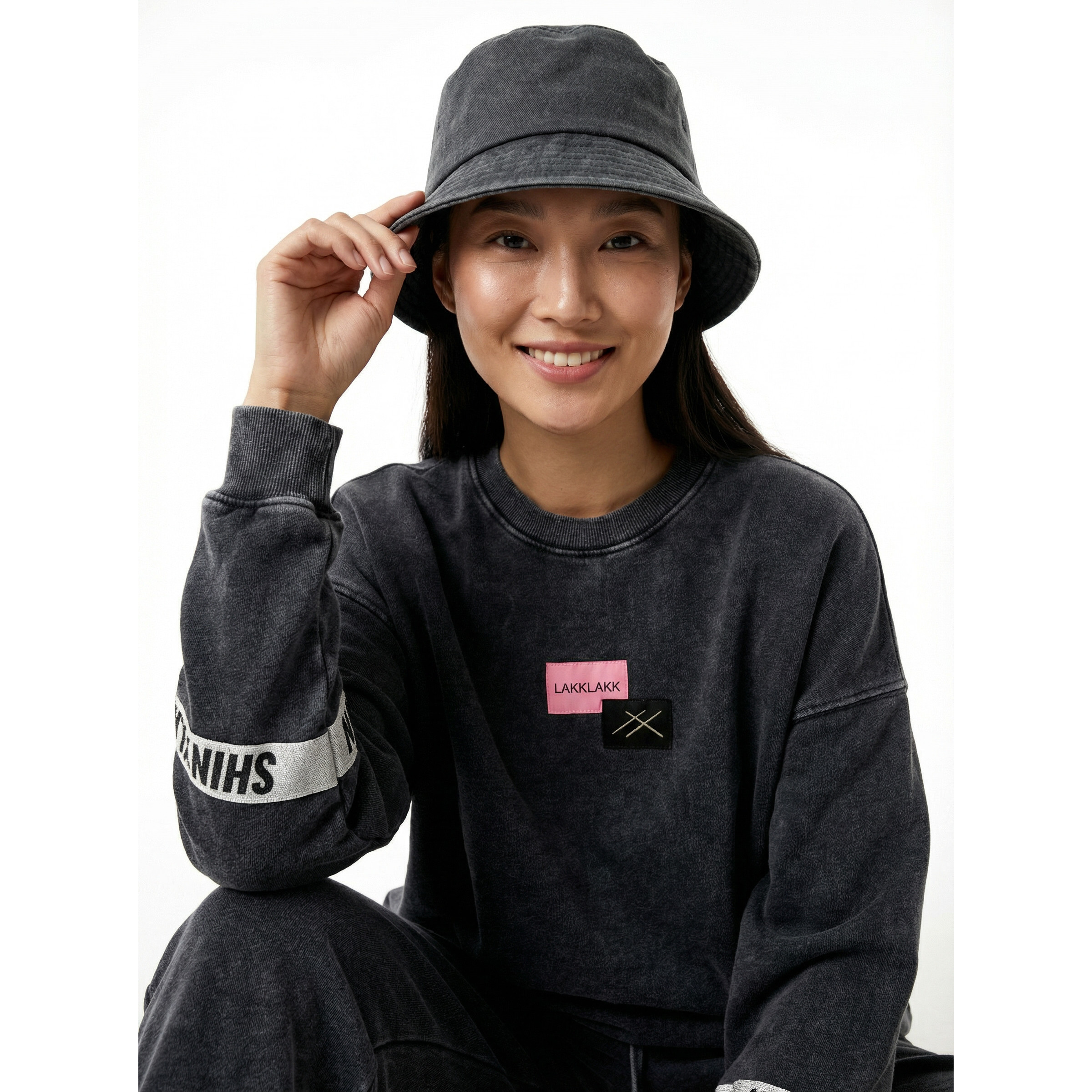 BW 圆领印花复古套头卫衣卫裤休闲套装两件套舒适极简主义穿搭,女装/女士精品,时尚套装,淘宝优惠券,粉丝福利购,淘宝优惠卷