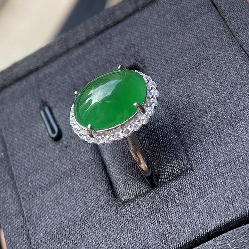 天然A货翡翠冰种满绿翡翠阳绿蛋面戒指女款玉石戒指可代镶18金