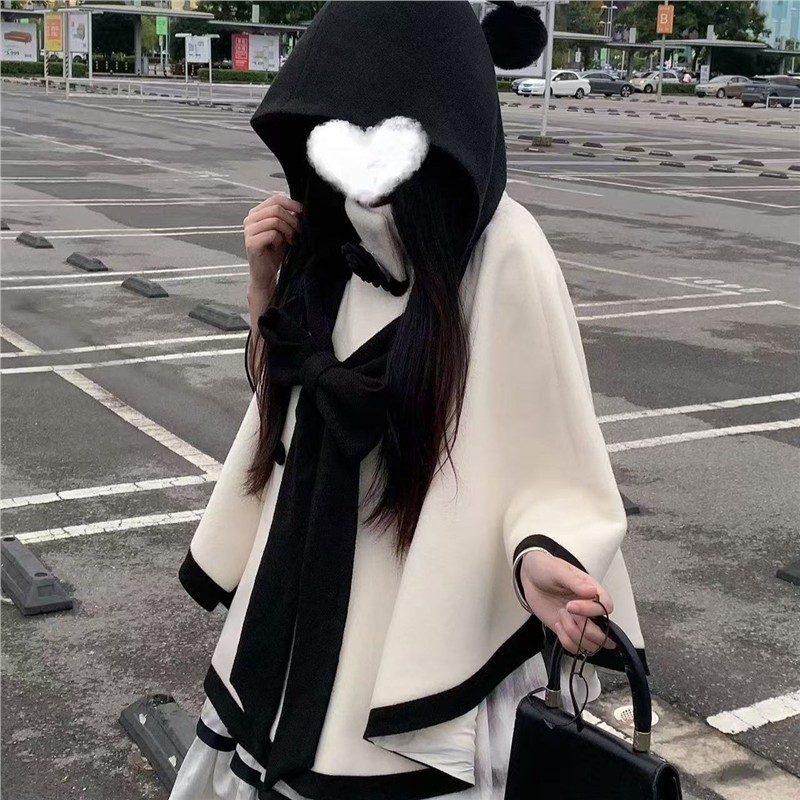 洛丽塔百搭斗篷万圣节穿搭毛呢外套披肩LoIita秋冬可爱甜美