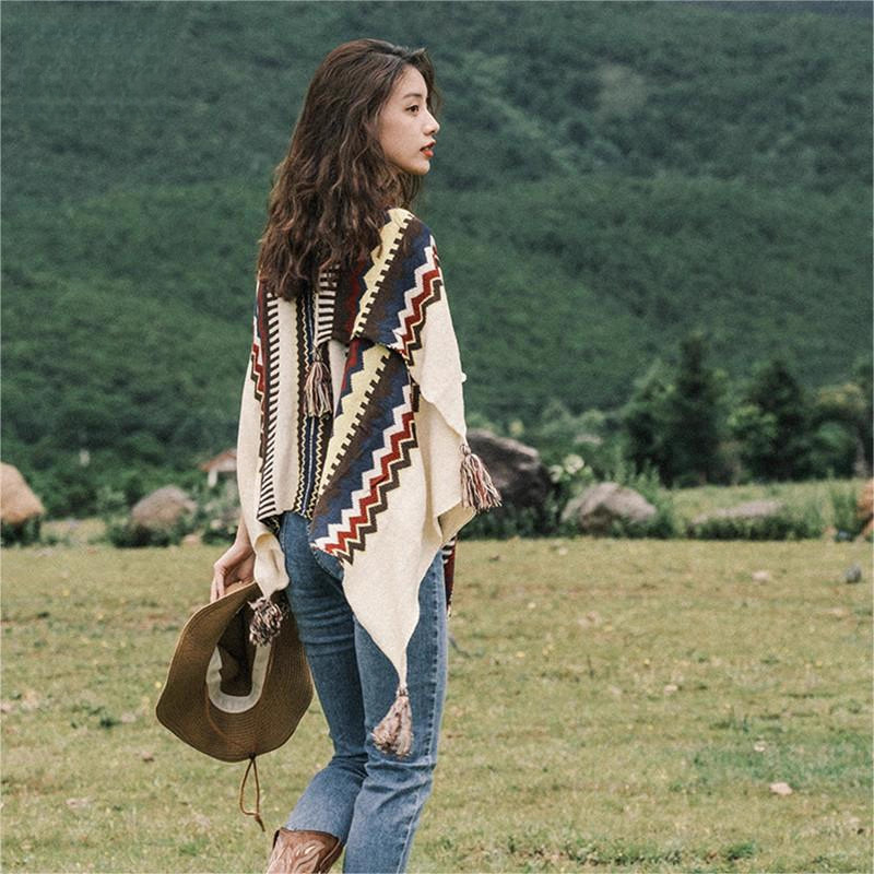 MoonsLee披肩外搭夏丽江斗篷女云南大西北新疆旅行围巾民族风披风