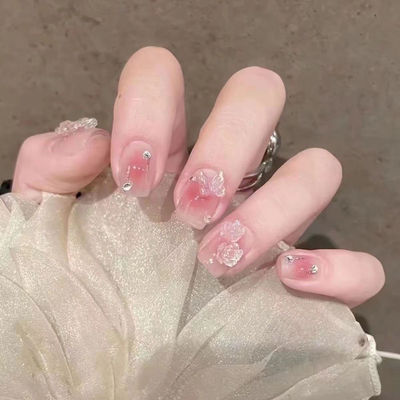 儿童穿戴甲女童2025新款高级感指甲贴儿童女孩美甲贴纸甲片8岁12岁夏日穿戴甲短款学生党自粘防水指甲装饰
