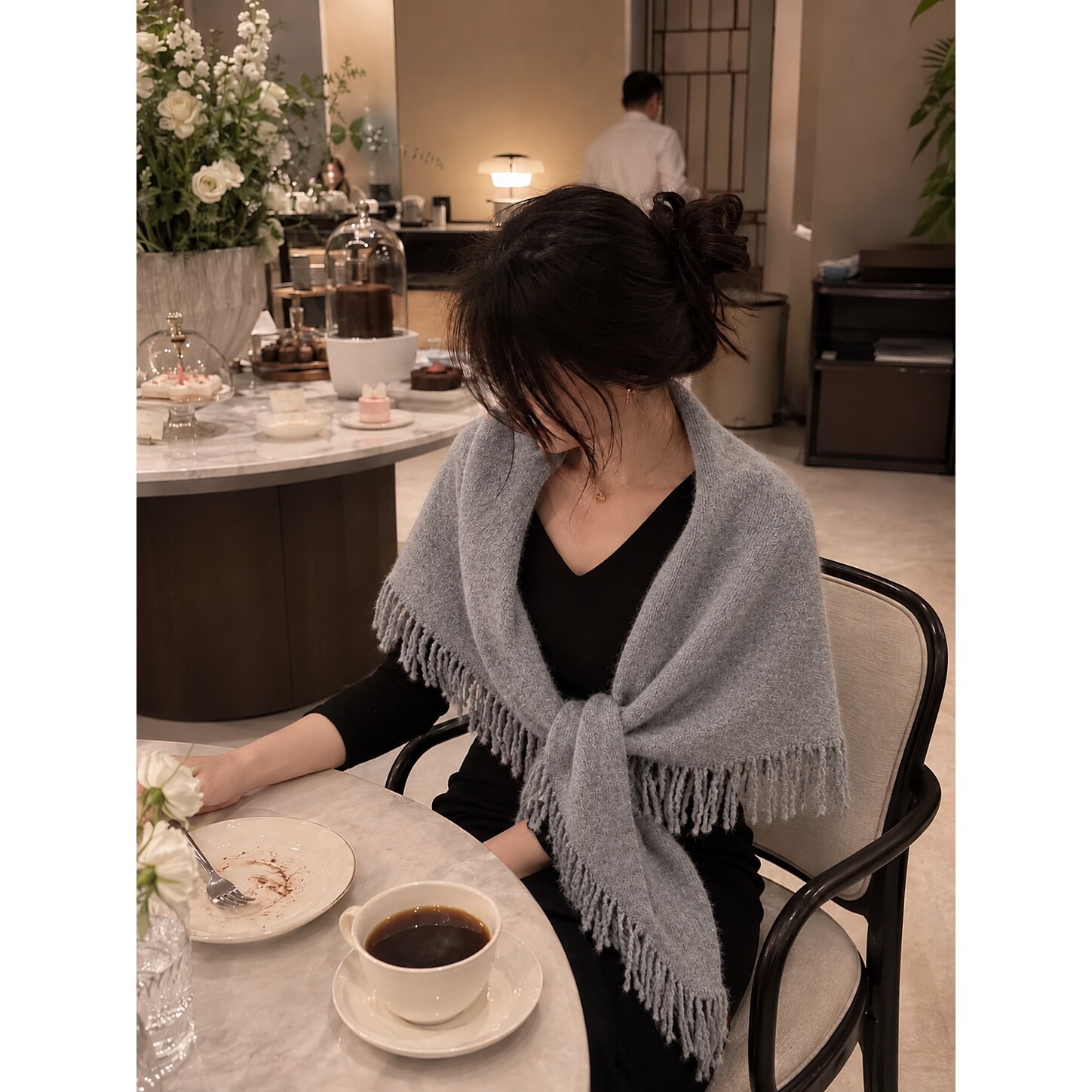 三角围巾披肩外搭女纯色灰色2026年新款秋冬季防羊绒保暖旗袍披肩