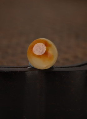 新疆和田玉籽料黄沁糖白圆珠手链