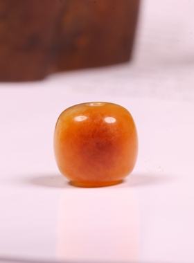 新疆和田玉籽料黄沁单珠老型珠