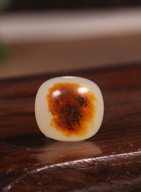 新疆和田玉籽料老型珠手串