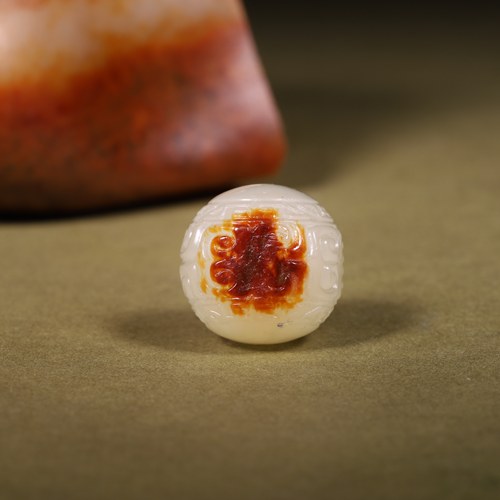 17mm和田玉籽料红皮白玉圆珠