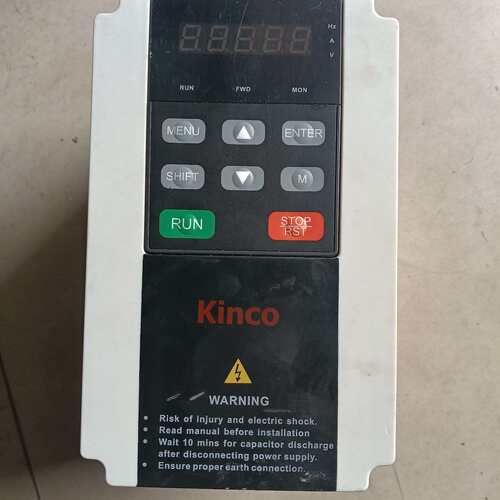 可维修变频器VS100-2S-0015G  1.5Kw 220议价