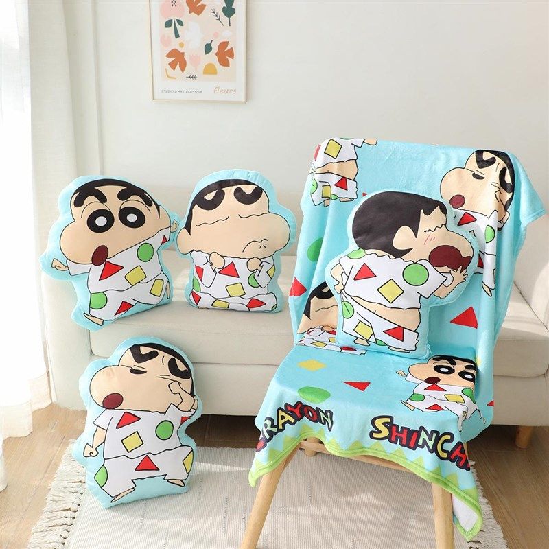 优选靠垫抱枕头二合一办公室毯子被两用午睡卡通可爱小新毛绒玩具