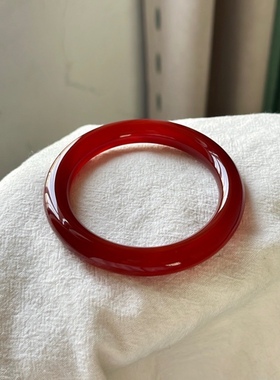 天然红玛瑙手镯高级感时尚百搭圆条玉髓镯子高冰底玉石送妈妈礼物