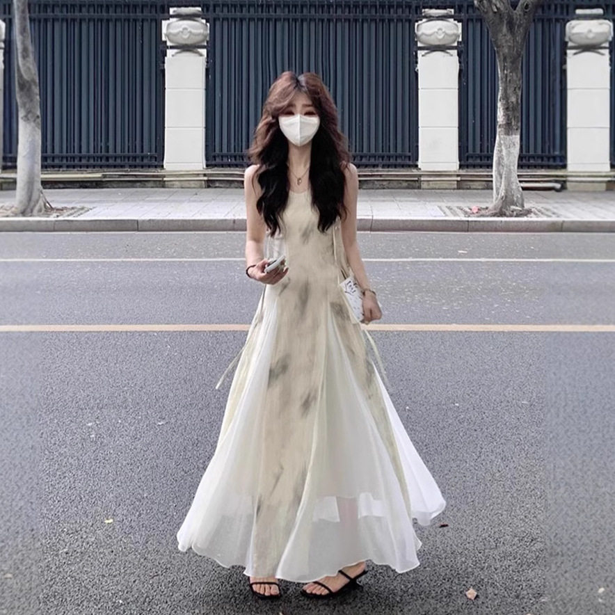 新中式吊带连衣裙女小众设计感2025夏季新款复古水墨气质国风长裙
